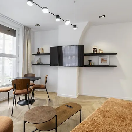 Design Parisien - Palais Maillot *